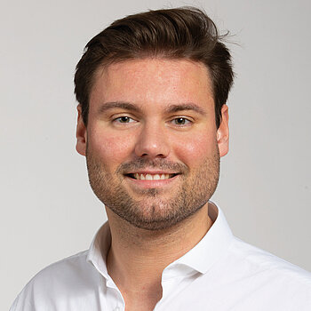Maximilian Schwarz Maximilian Schwarz